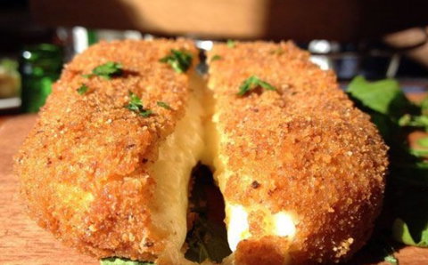 Via Napoli Pizzeria - Holiday Find 2