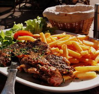 Lake Macquarie Hotel - Holiday Find