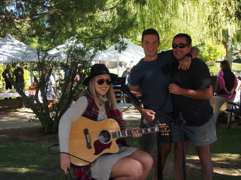 Deni Fest - Holiday Find 2