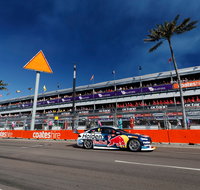 Supercars Coates Hire Newcastle 500 - Holiday Find