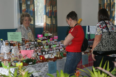 Trash And Treasure At East Kurrajong - Holiday Find 1