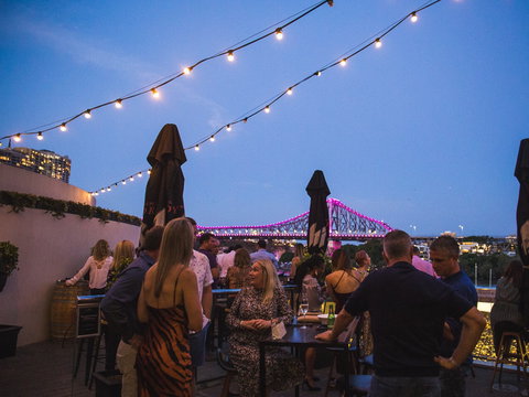 Riverside Live - Holiday Find 1