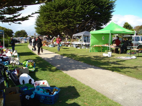 Wynyard Foreshore Market - Holiday Find 2