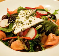 Nikos Restaurant Bar - Holiday Find