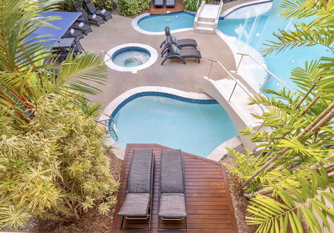 Meridian Port Douglas - Holiday Find 4