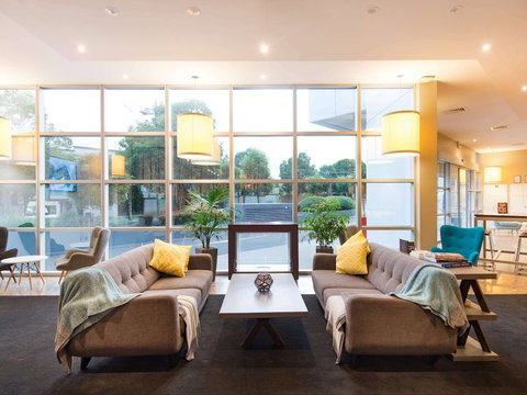 Ibis Melbourne Glen Waverley - Holiday Find 4