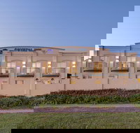 Best Western Crystal Inn - Holiday Find