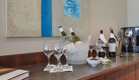 Waves Byron Bay - Holiday Find 4