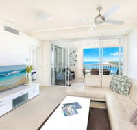 Aspect Caloundra - Holiday Find