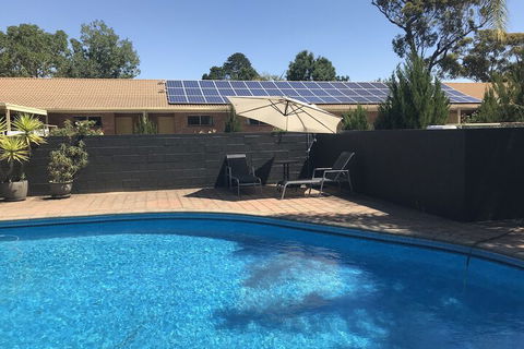 Nagambie Motor Inn - Holiday Find 1