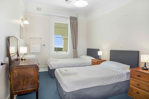 The Grand View Hotel - Holiday Find 5