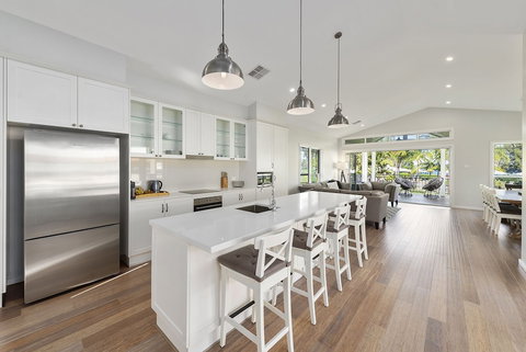 Raffertys Resort - Holiday Find 6