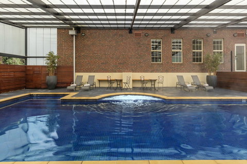 Canterbury International Hotel - Holiday Find 3