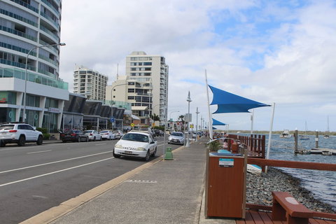 Broadwater Keys - Holiday Find 1