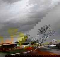 Halls Creek Motel