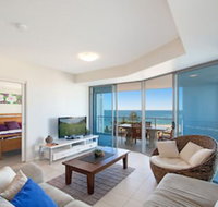 Blue C Coolangatta - Holiday Find