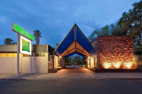 Ibis Styles Alice Springs Oasis - Holiday Find 3