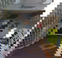 Ringwood Lake Inn - Holiday Find