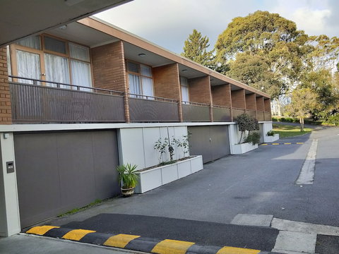 Moe Parklands Motel - Holiday Find 2