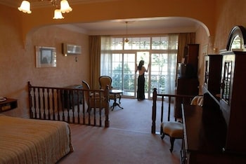 Victoria House Motor Inn - Holiday Find 6