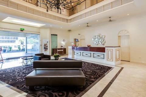 Central Cosmo Apartments - Holiday Find 2