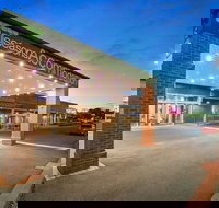 All Seasons Resort - Holiday Find