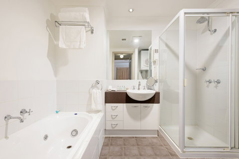 Ringwood Royale - Holiday Find 4