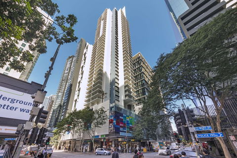 IStay River City Brisbane - Holiday Find 5