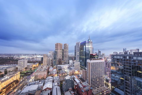 Oaks Melbourne On Lonsdale Suites - Holiday Find 3