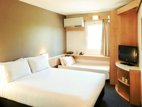 Ibis Sydney Thornleigh - Holiday Find 5