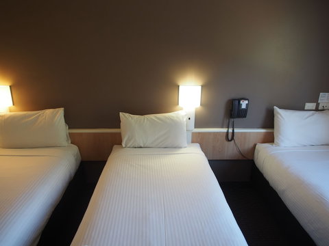 Ibis Sydney Thornleigh - Holiday Find 3