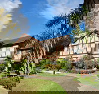 Grand Mercure The Hills Lodge - Holiday Find