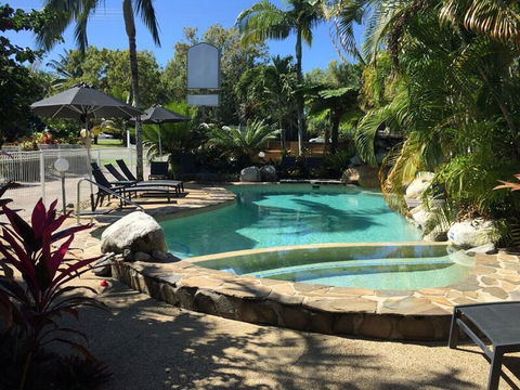 Lazy Lizard Motor Inn - Holiday Find 1