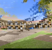 Best Western Airport 85 Motel - Holiday Find