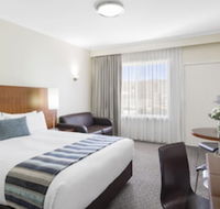 Central Motel  Apartments Signature Collection - Holiday Find