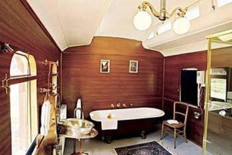 End Of The Line Railway Accommodation - Holiday Find 5