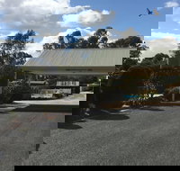 Tuckerbox Motor Inn - Holiday Find