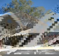Campaspe Lodge at the Echuca Hotel - Holiday Find