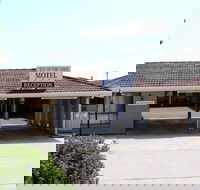 Top Of The Town Motel - Holiday Find