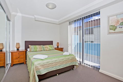 Aqualine Apartments - Holiday Find 6