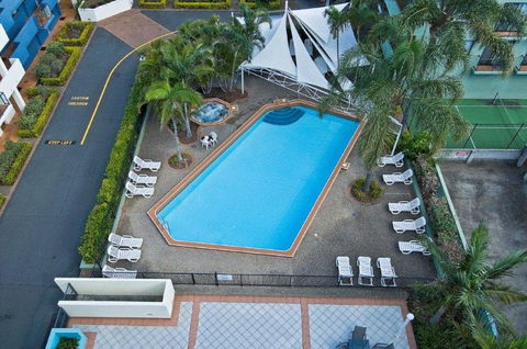 Aqualine Apartments - Holiday Find 2