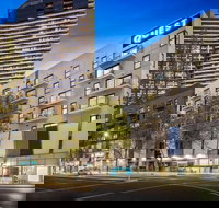 Quest Docklands - Holiday Find