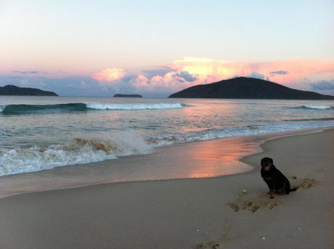 The Beach Townhouse - Holiday Find 5