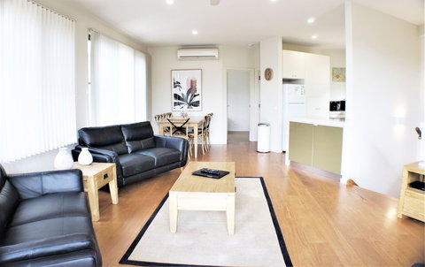 Rolling Waves 1 - Holiday Find 5