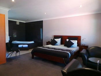 Gateway Motor Inn - Holiday Find 4