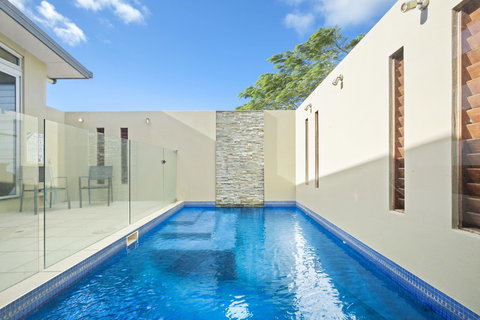 Whitsunday Views - Holiday Find 1