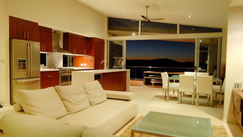 Whitsunday Views - Holiday Find 2