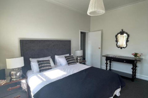 Webster Terrace - Holiday Find 6