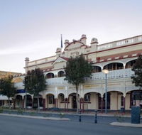 Criterion Hotel Warwick - Holiday Find