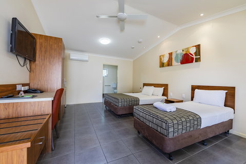 Roma Explorers Inn - Holiday Find 5